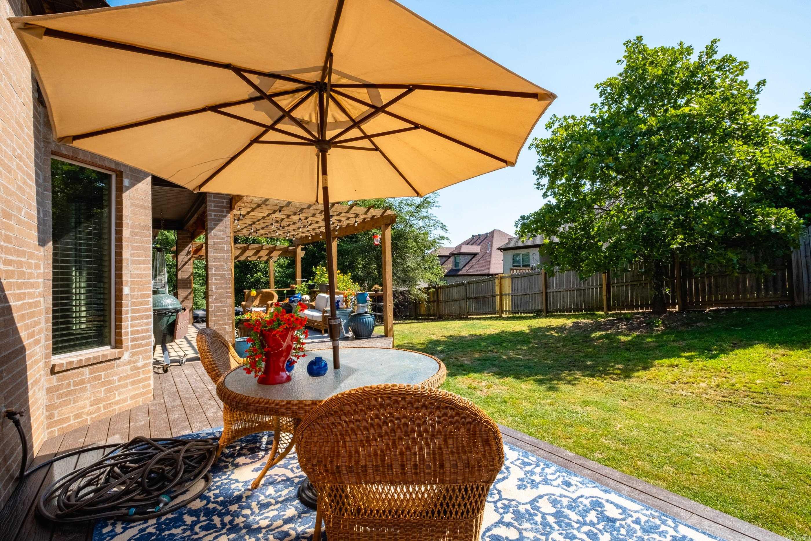 CHENAL VALLEY TOURNAY CIRCLE - Residential