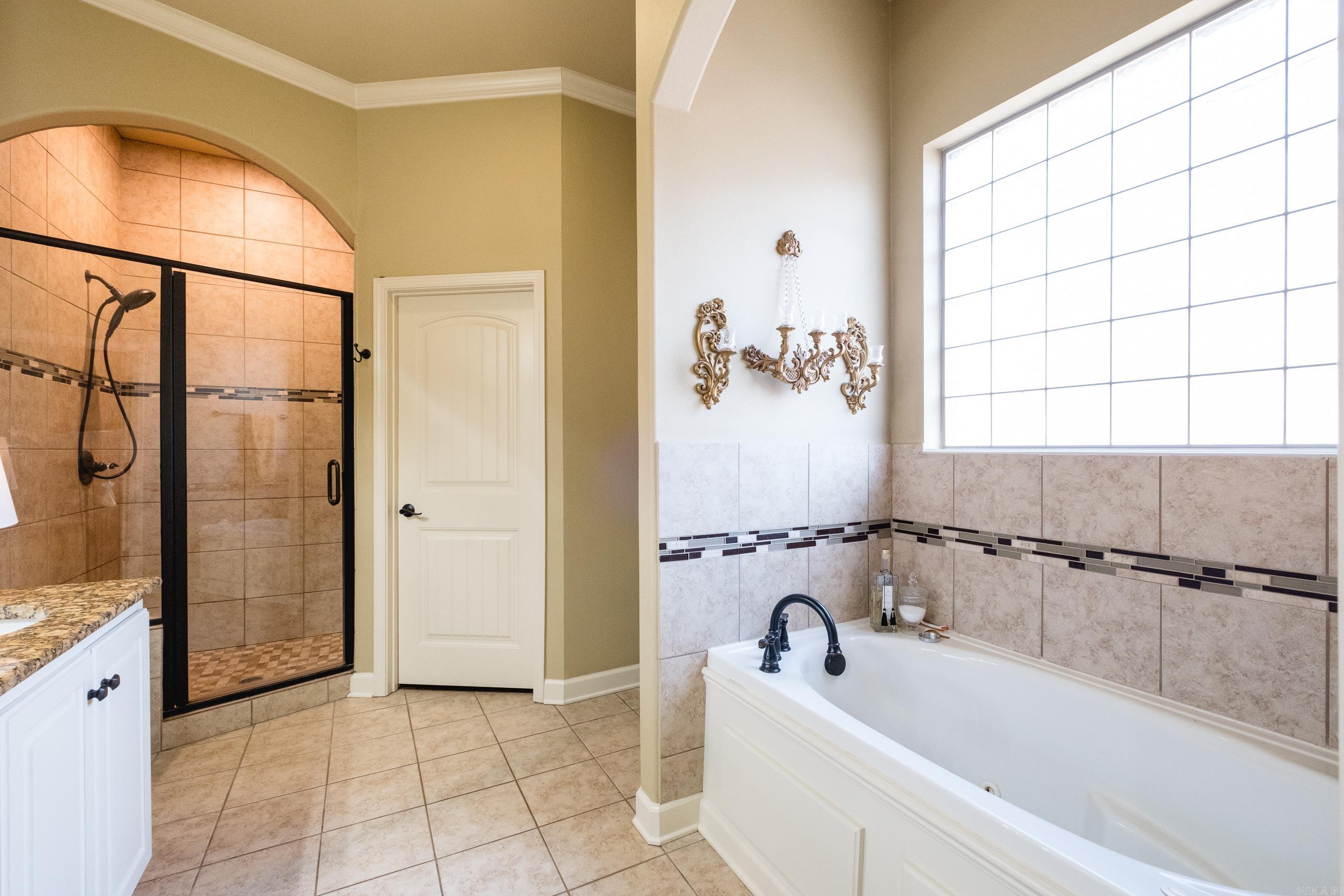 CHENAL VALLEY TOURNAY CIRCLE - Residential