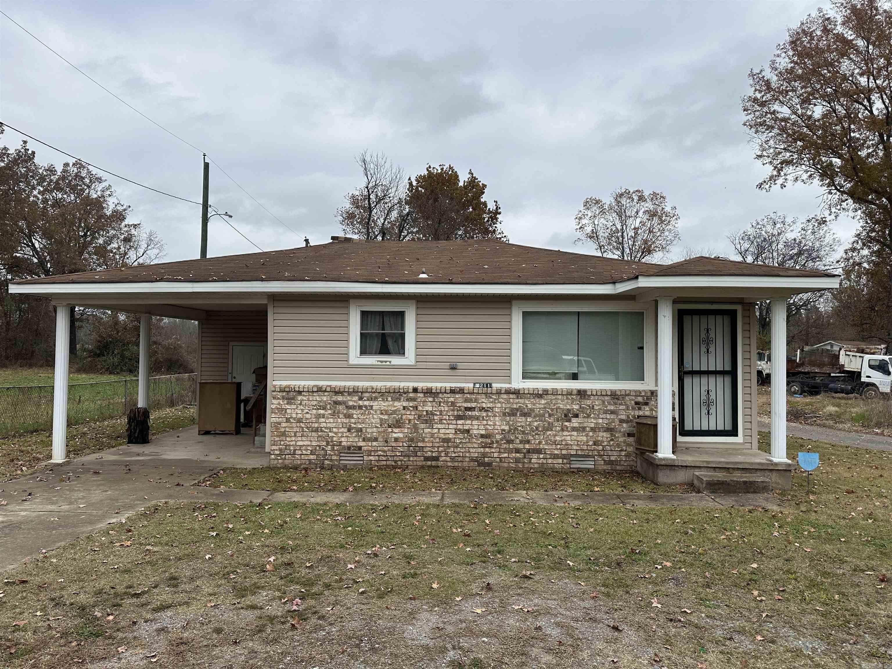 Three bedroom, one bath in North Little Rock close to all major interstates! All wood kitchen cabinets. Quiet area. Great investment opportunity or starter home! No seller property disclosure. Showings require 24 hours notice.