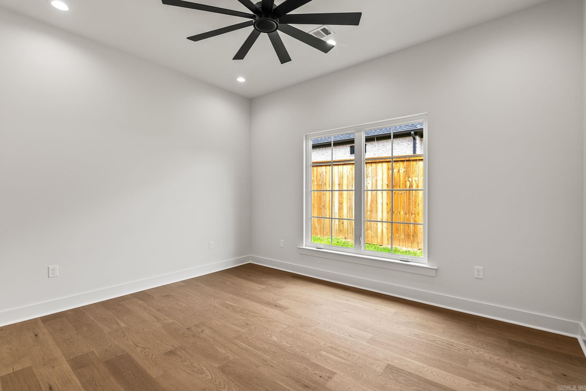 Lands End Estates - Residential