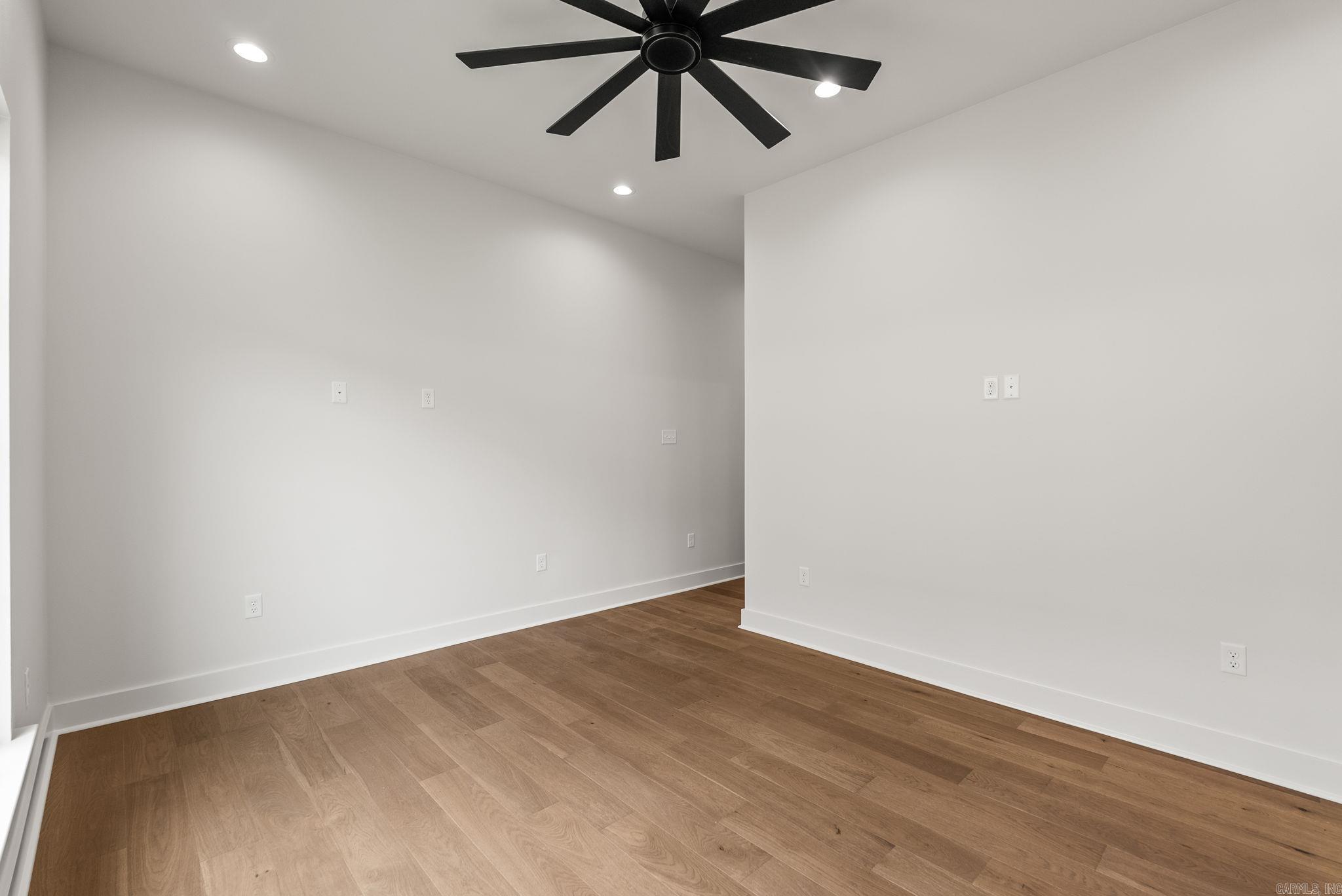 Lands End Estates - Residential