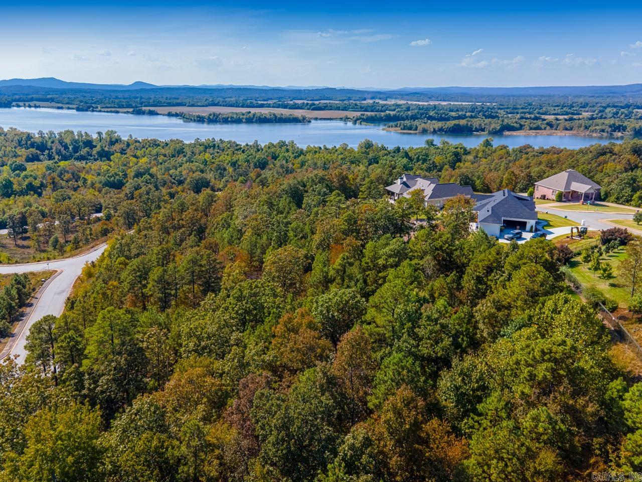 MOUNTAIN CREST ESTATES - Land