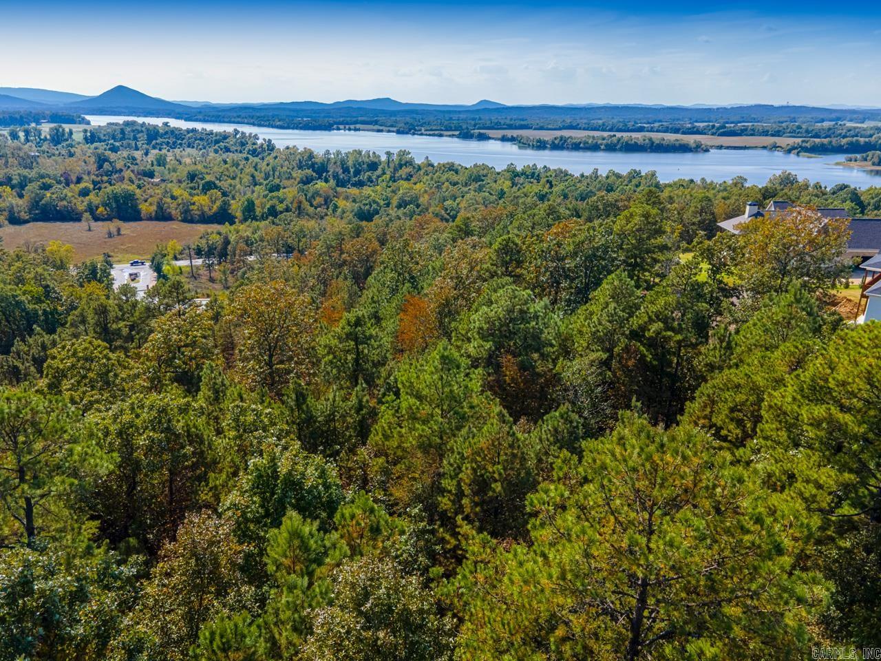 MOUNTAIN CREST ESTATES - Land