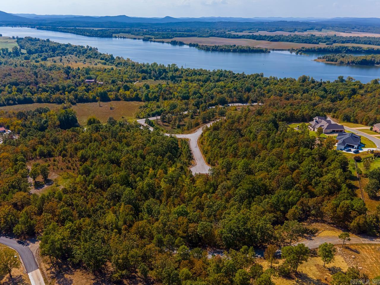 MOUNTAIN CREST ESTATES - Land