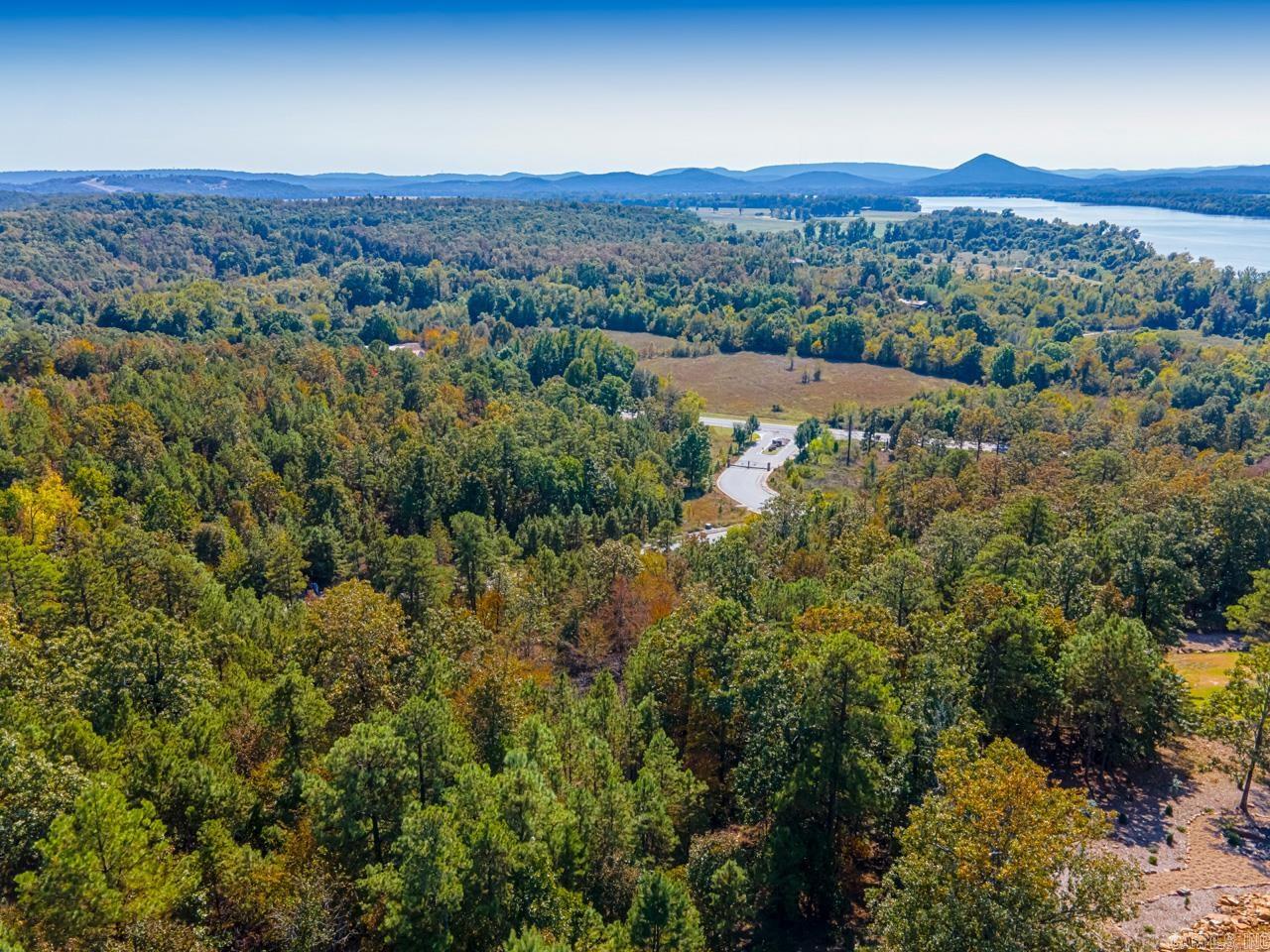 MOUNTAIN CREST ESTATES - Land