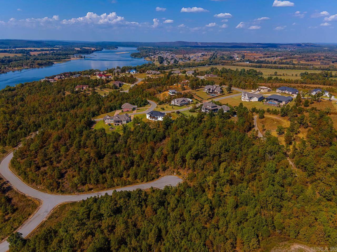 MOUNTAIN CREST ESTATES - Land