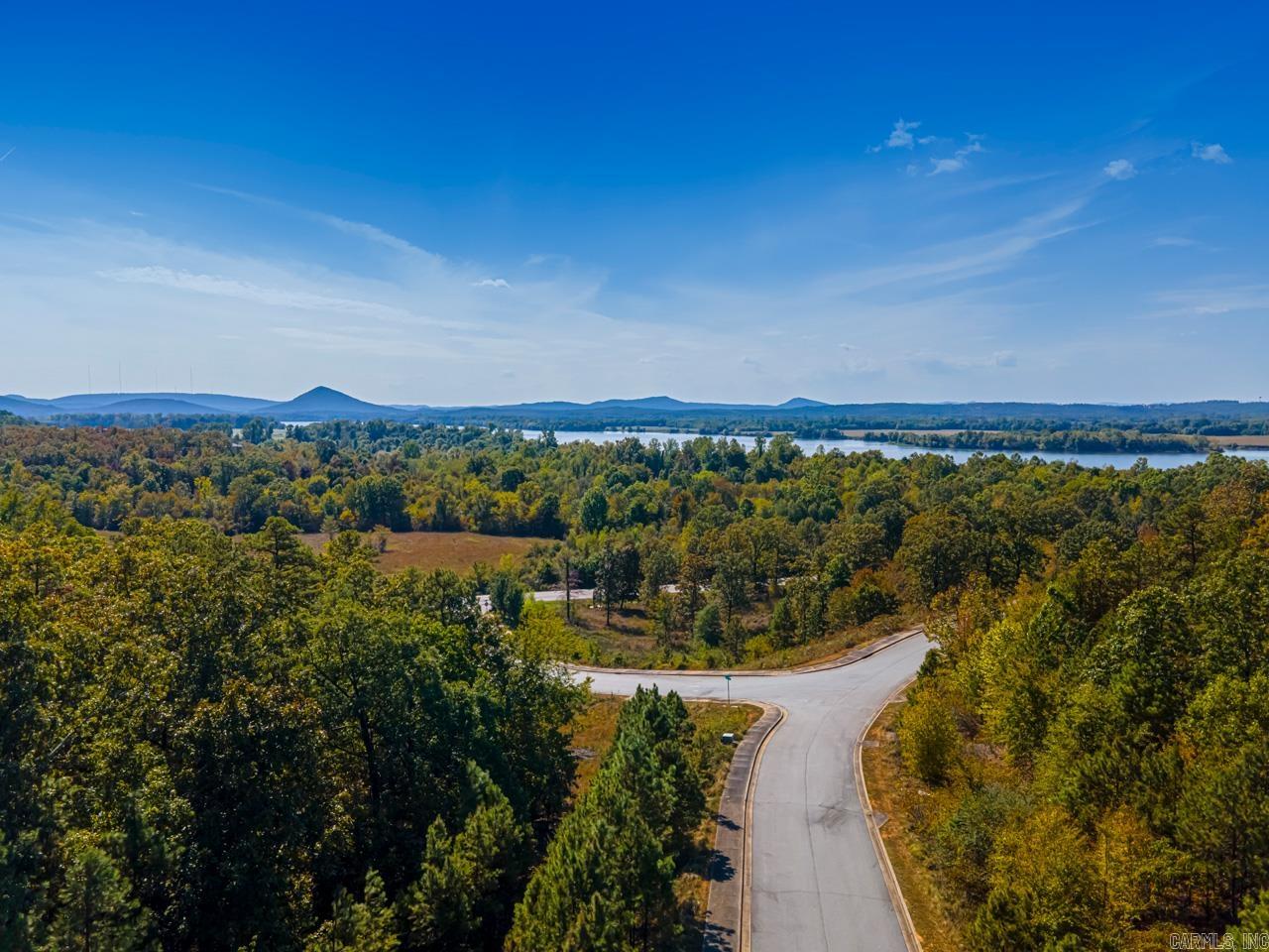 MOUNTAIN CREST ESTATES - Land