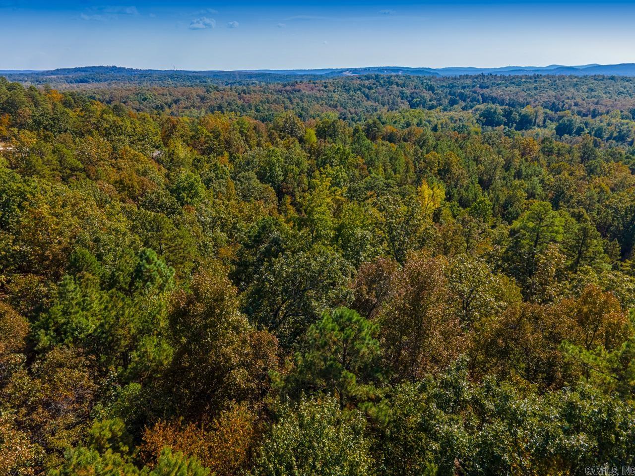 MOUNTAIN CREST ESTATES - Land