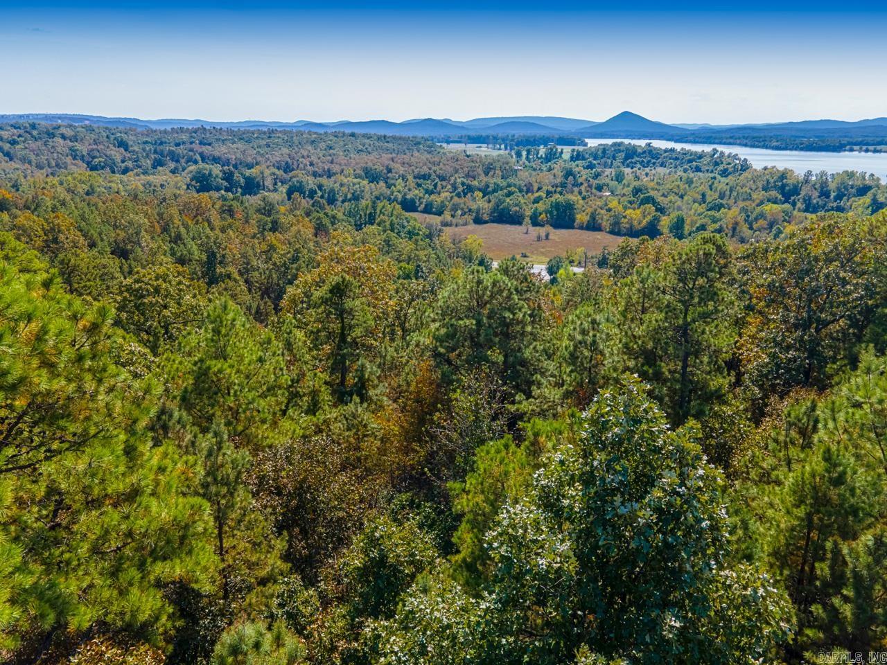 MOUNTAIN CREST ESTATES - Land