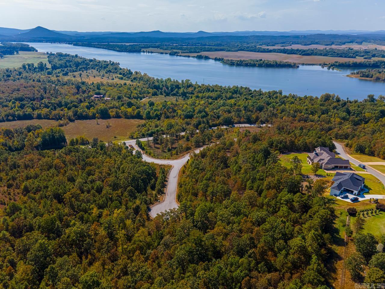 MOUNTAIN CREST ESTATES - Land