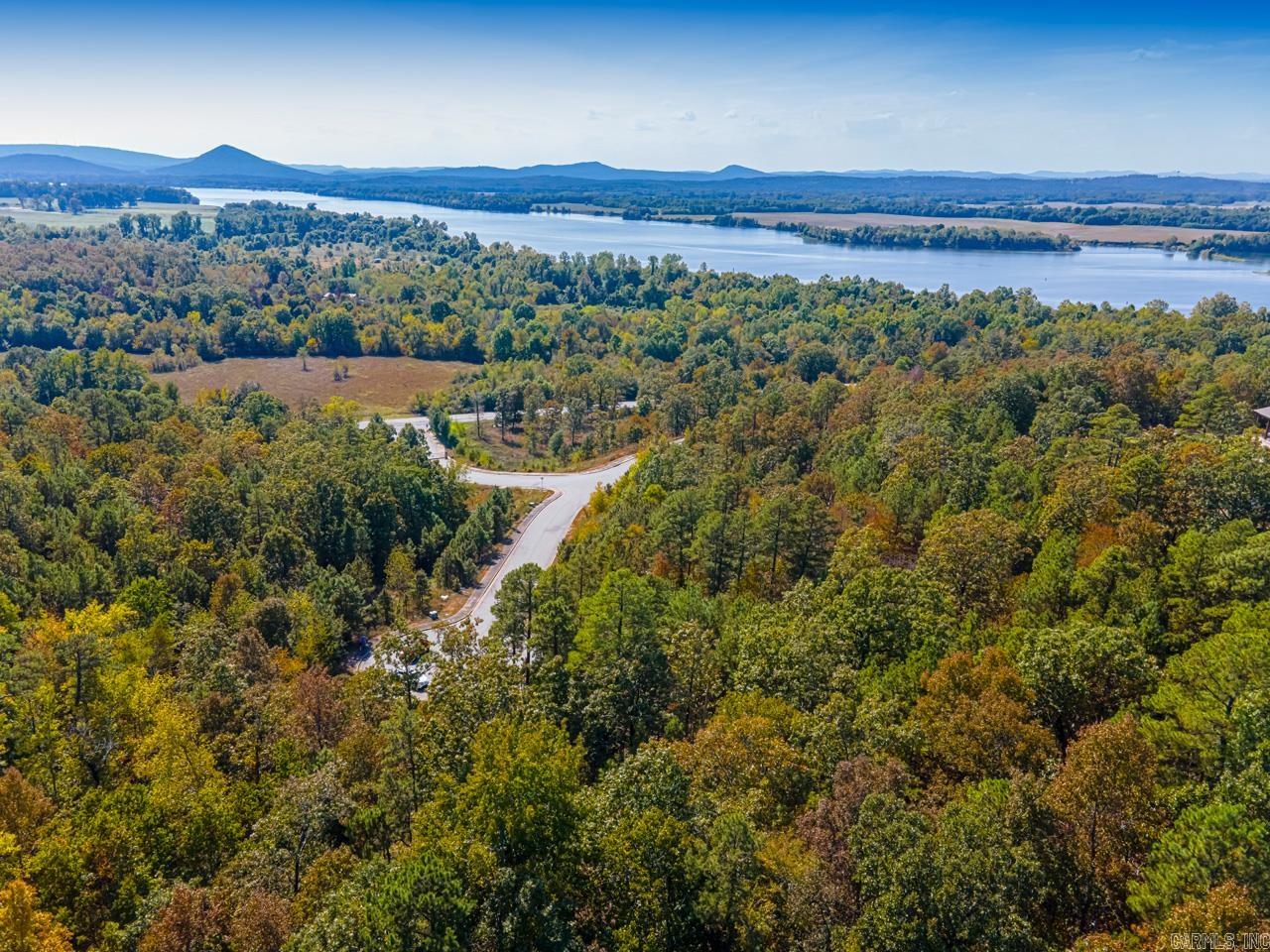 MOUNTAIN CREST ESTATES - Land