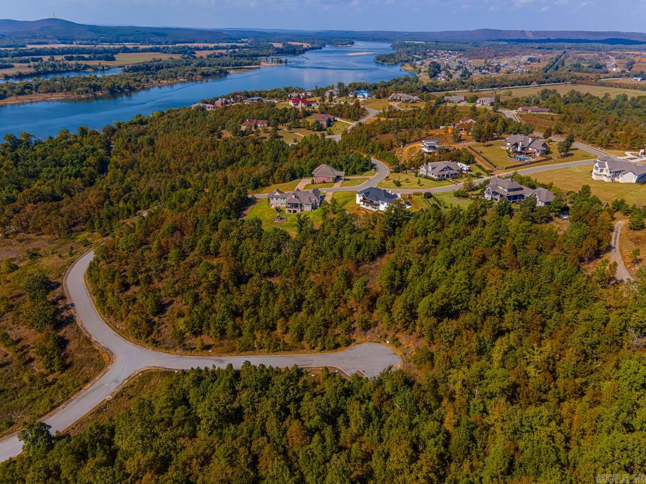 MOUNTAIN CREST ESTATES - Land