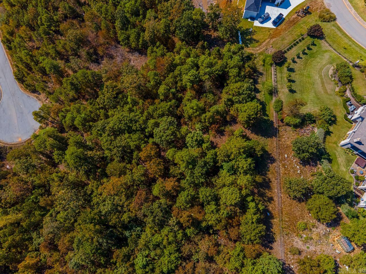 MOUNTAIN CREST ESTATES - Land