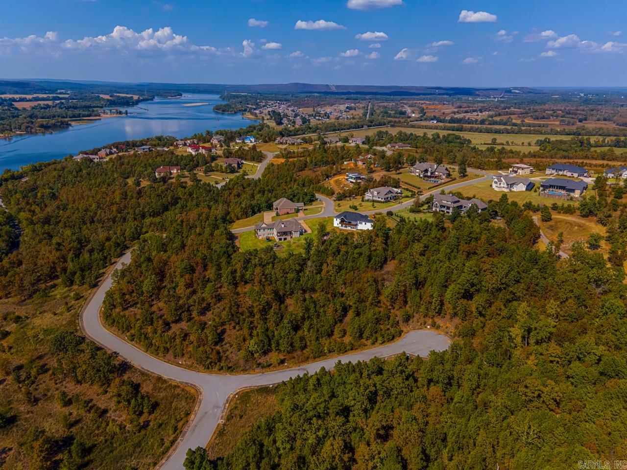 MOUNTAIN CREST ESTATES - Land