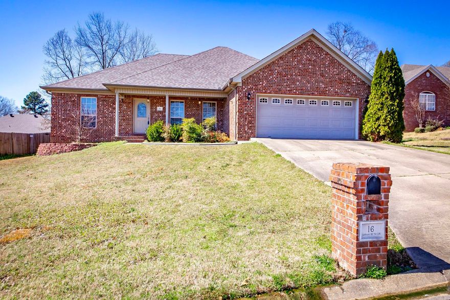 Beautiful home in desirable Magness Creek subdivision. Whole interior freshly painted!  New garage opener 2025. New metal stairs to attic 2025.  New roof 2023. New HVAC 2020. New Pergo wood flooring 2018. Hard wired for fiber optic internet.  Newer screened in porch and deck, and the blinds roll up or down. Plantation blinds throughout. Kitchen has breakfast bar, eat-in area, pantry, gas stove, new dishwasher 2024, and new 2024 fridge stays. Formal dining room could be additional gathering area/playroom/reading nook. Lots of storage.  Split floorplan.  Large family room with high ceilings and gas fireplace. Main bedroom has jetted tub, new shower in 2023, two sinks and HUGE walk-in closet. Back porch has gas line AND the 42" Blackstone gas griddle stays! Enjoy all the amenities Magness Creek has to offer: 2 lakes, fishing docs, playgrounds, picnic areas, tennis courts ,and WALK to Magness Creek Elementary School!