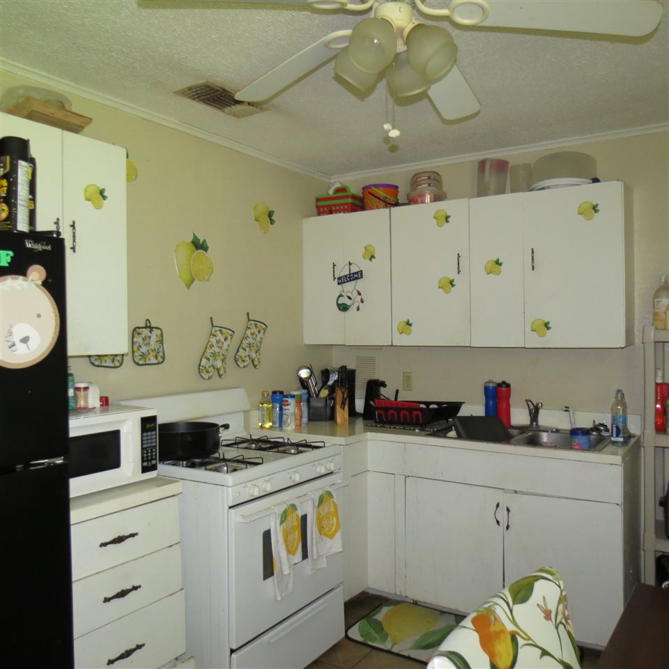 BELMONT - Residential