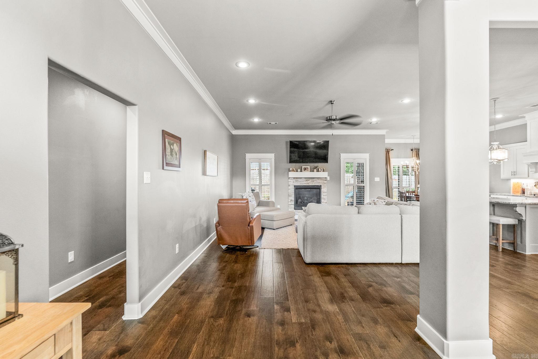 SALEM WOODS - Residential