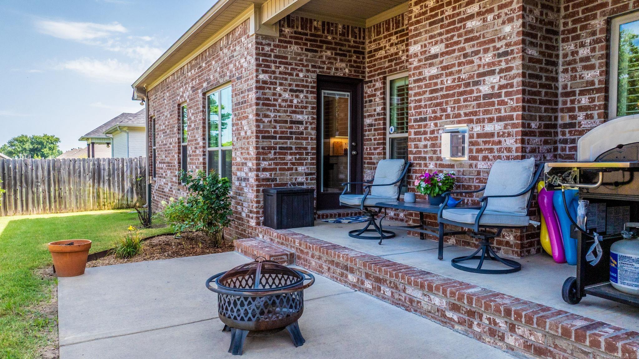 SALEM WOODS - Residential