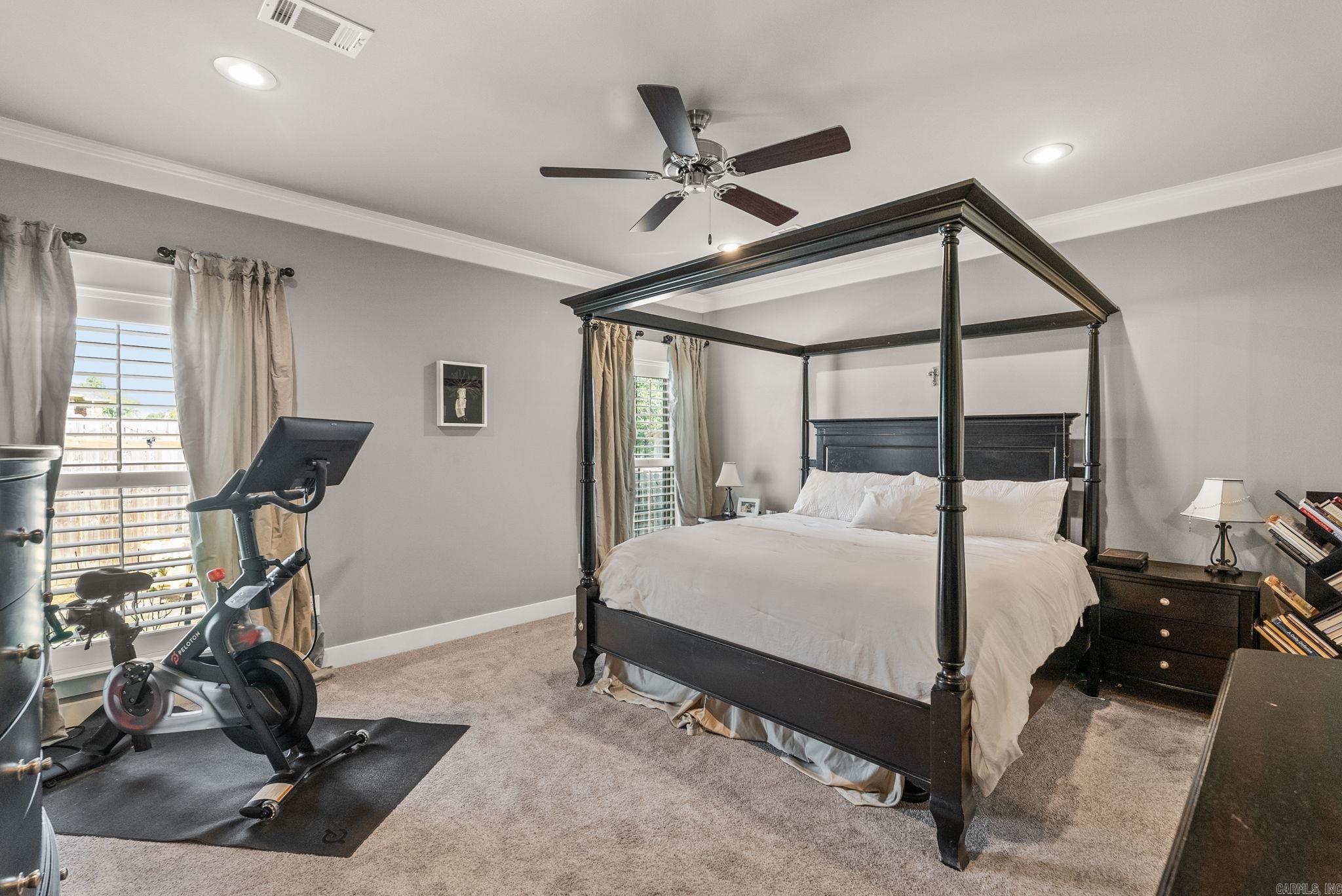 SALEM WOODS - Residential