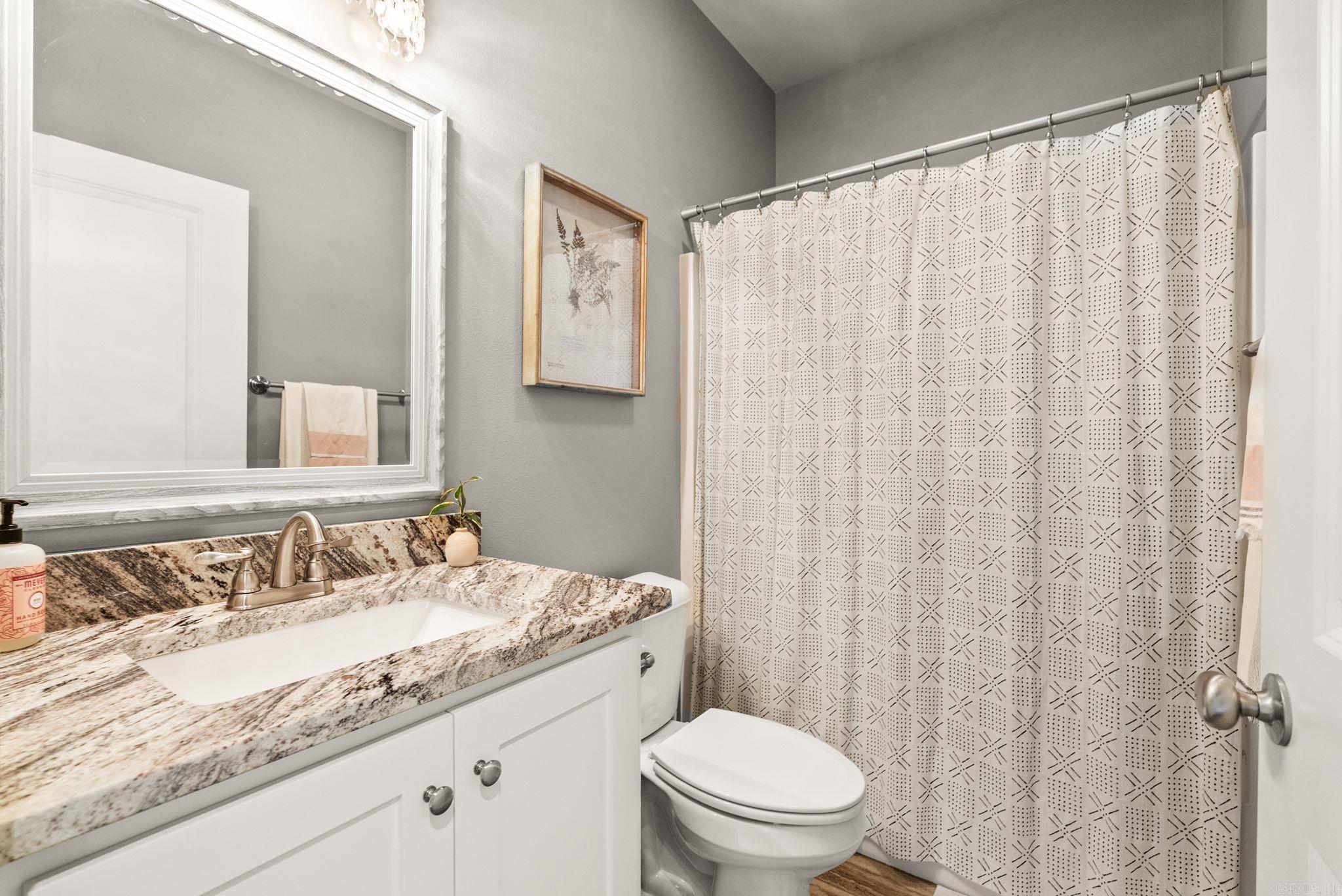 SALEM WOODS - Residential