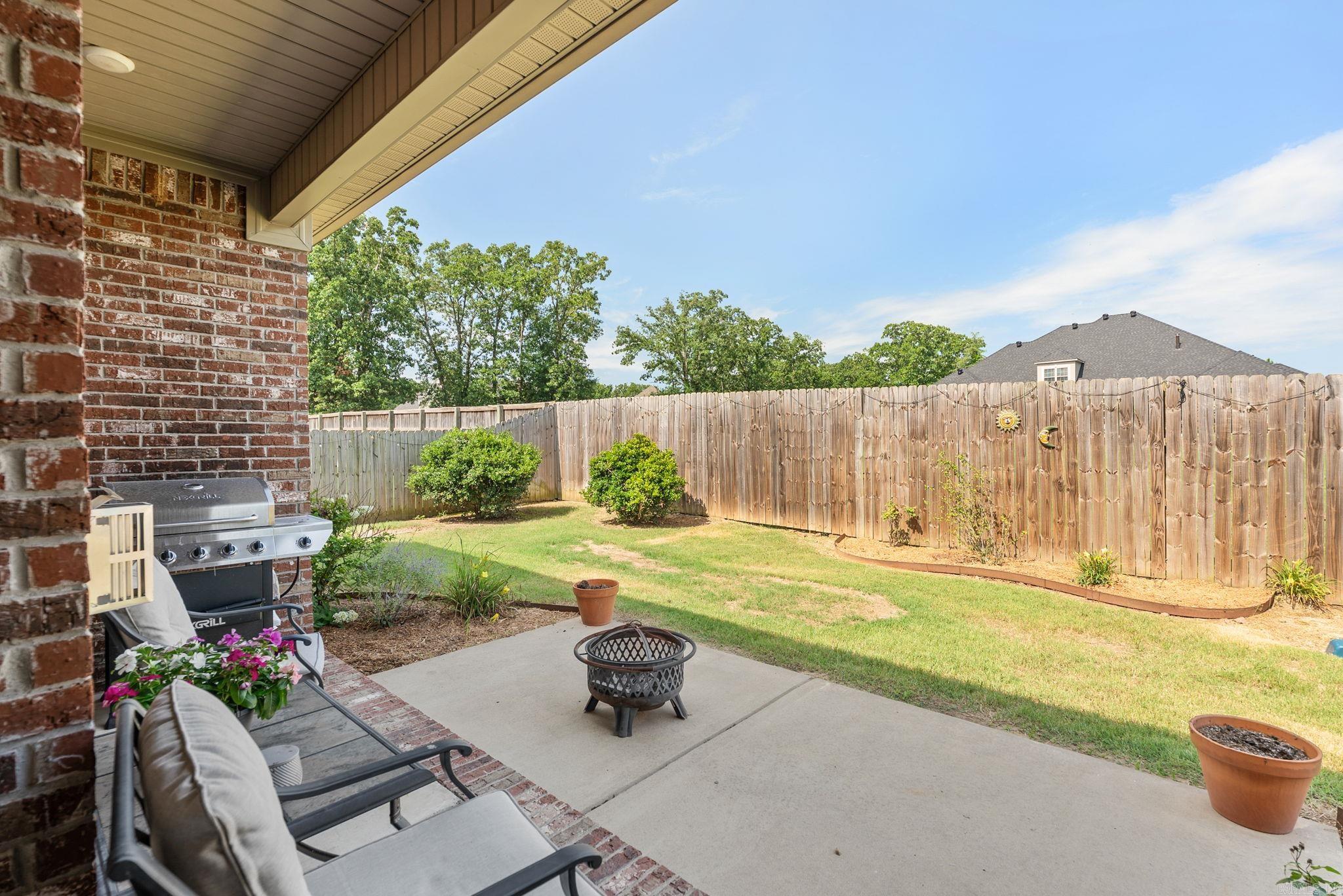 SALEM WOODS - Residential