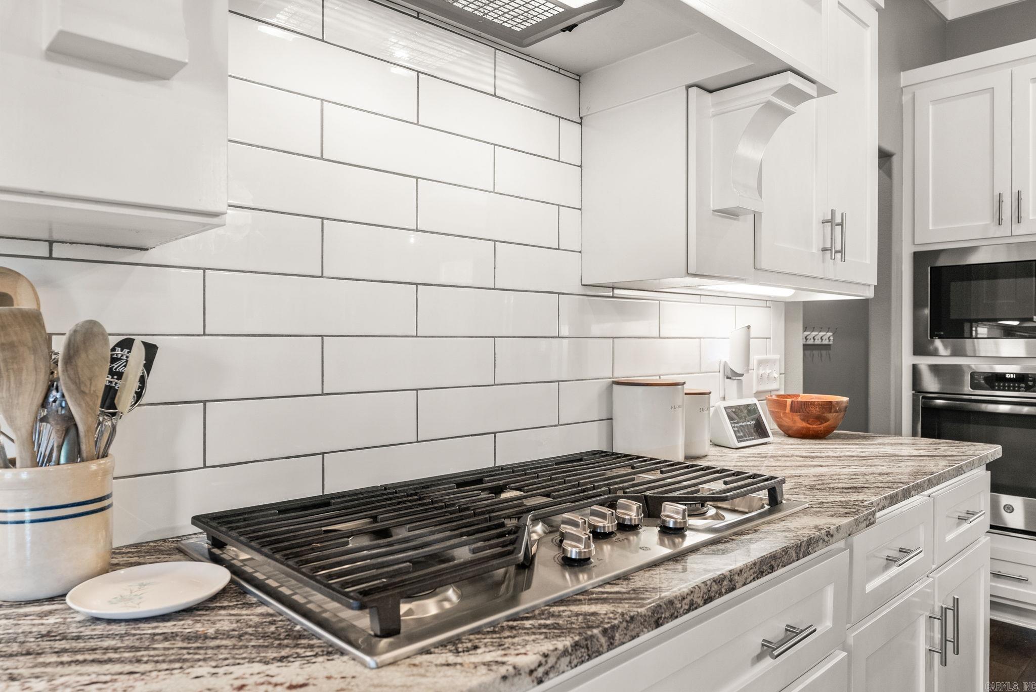 SALEM WOODS - Residential