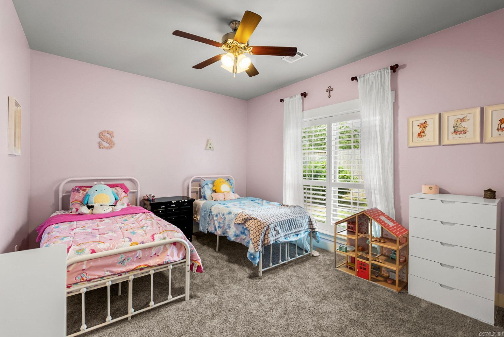 SALEM WOODS - Residential