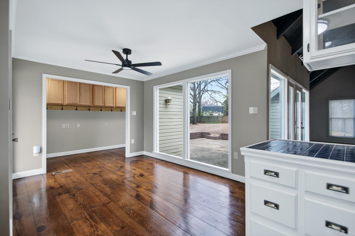 BLOOMFIELD HILLS - Residential