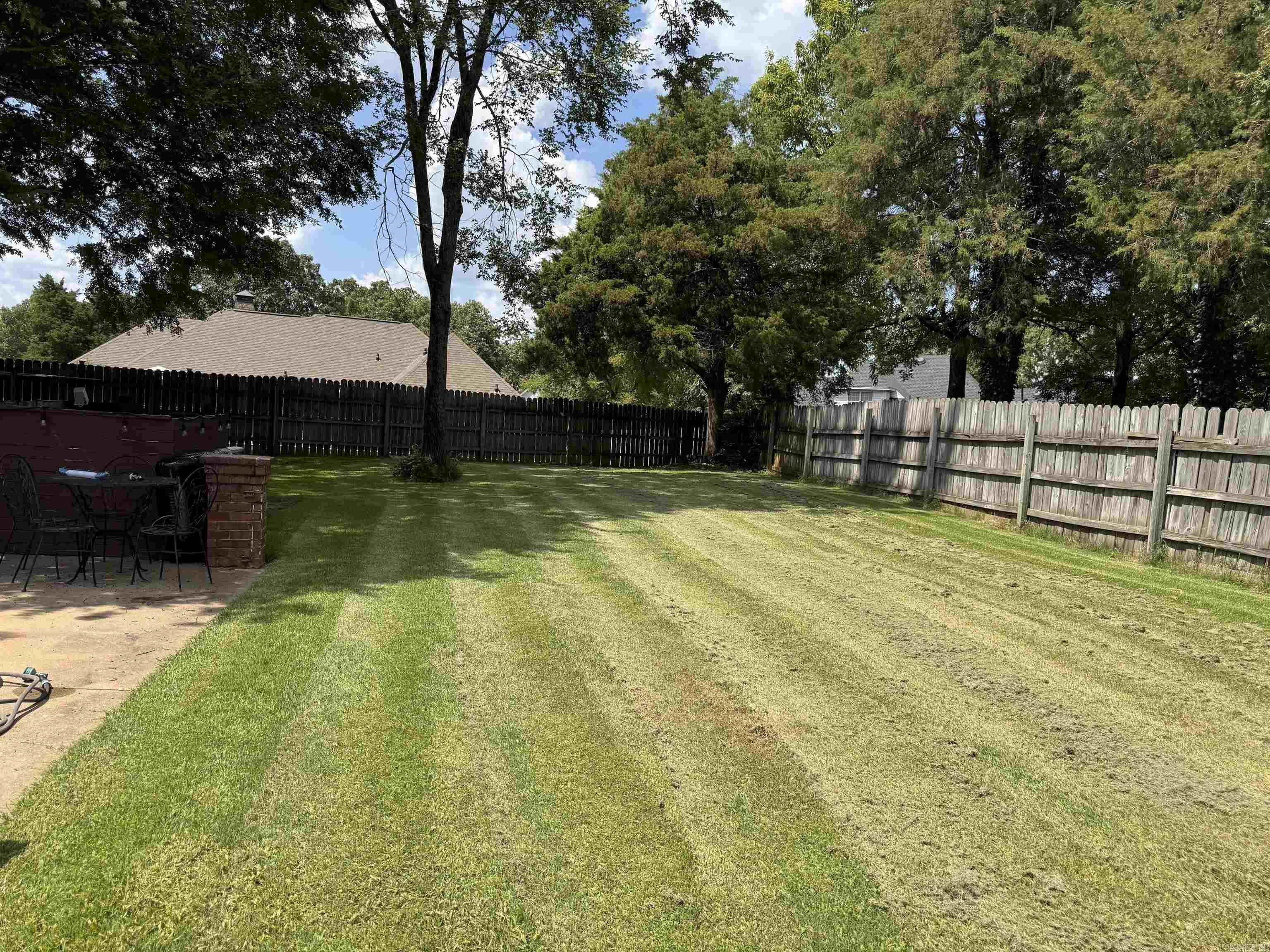 RIVER OAKS - Residential