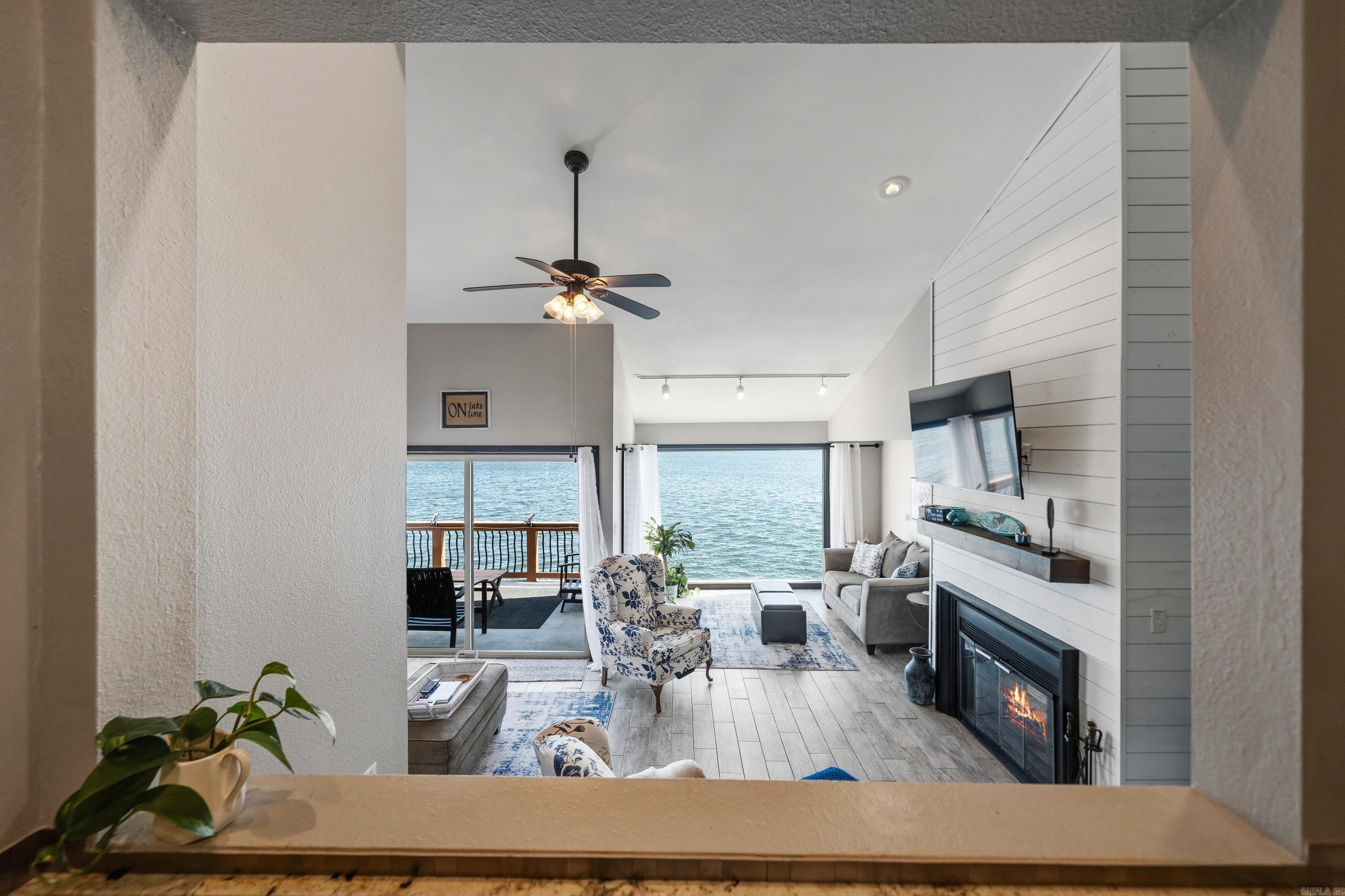 NORTH SHORE HPR - Residential