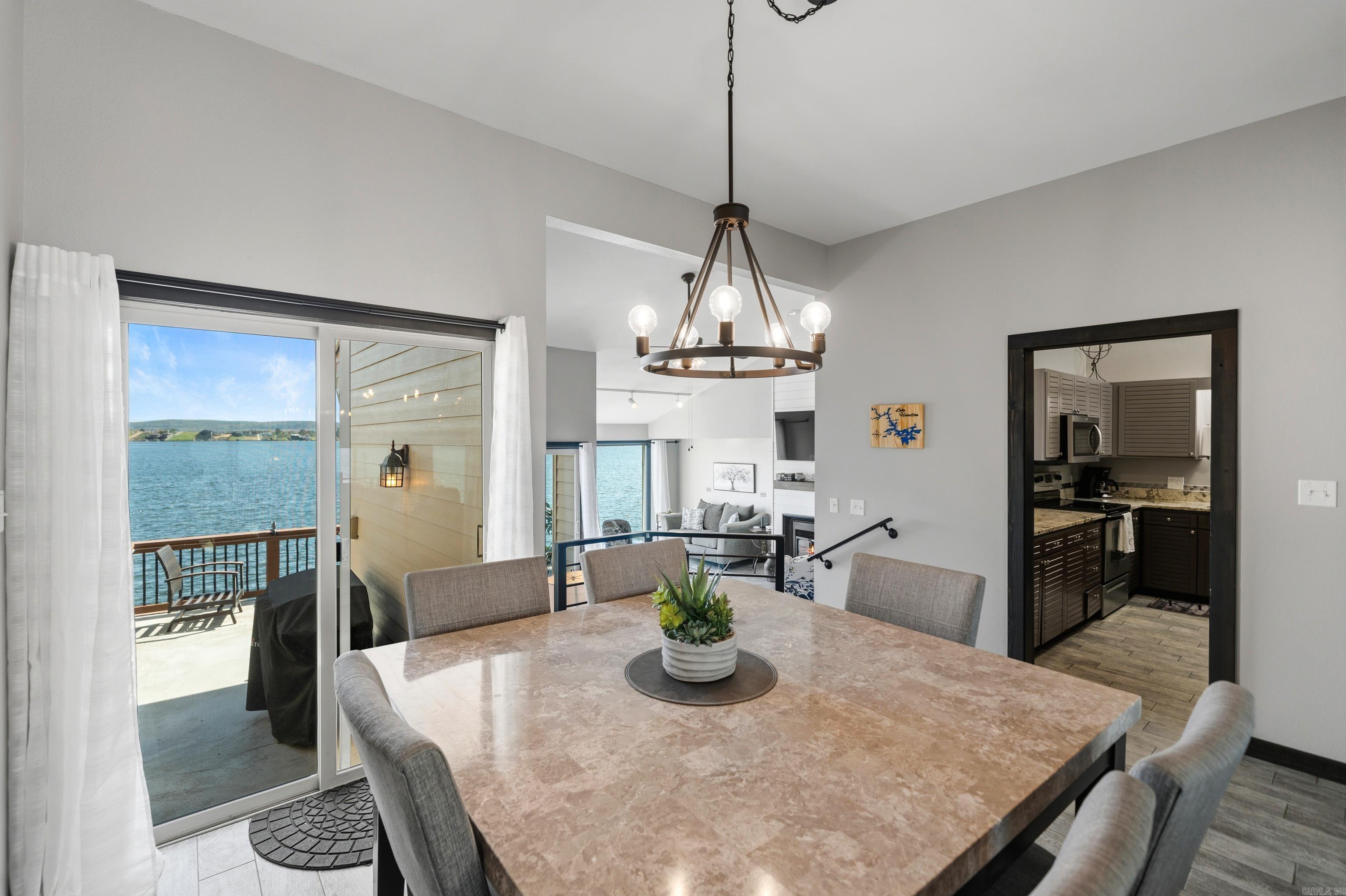 NORTH SHORE HPR - Residential