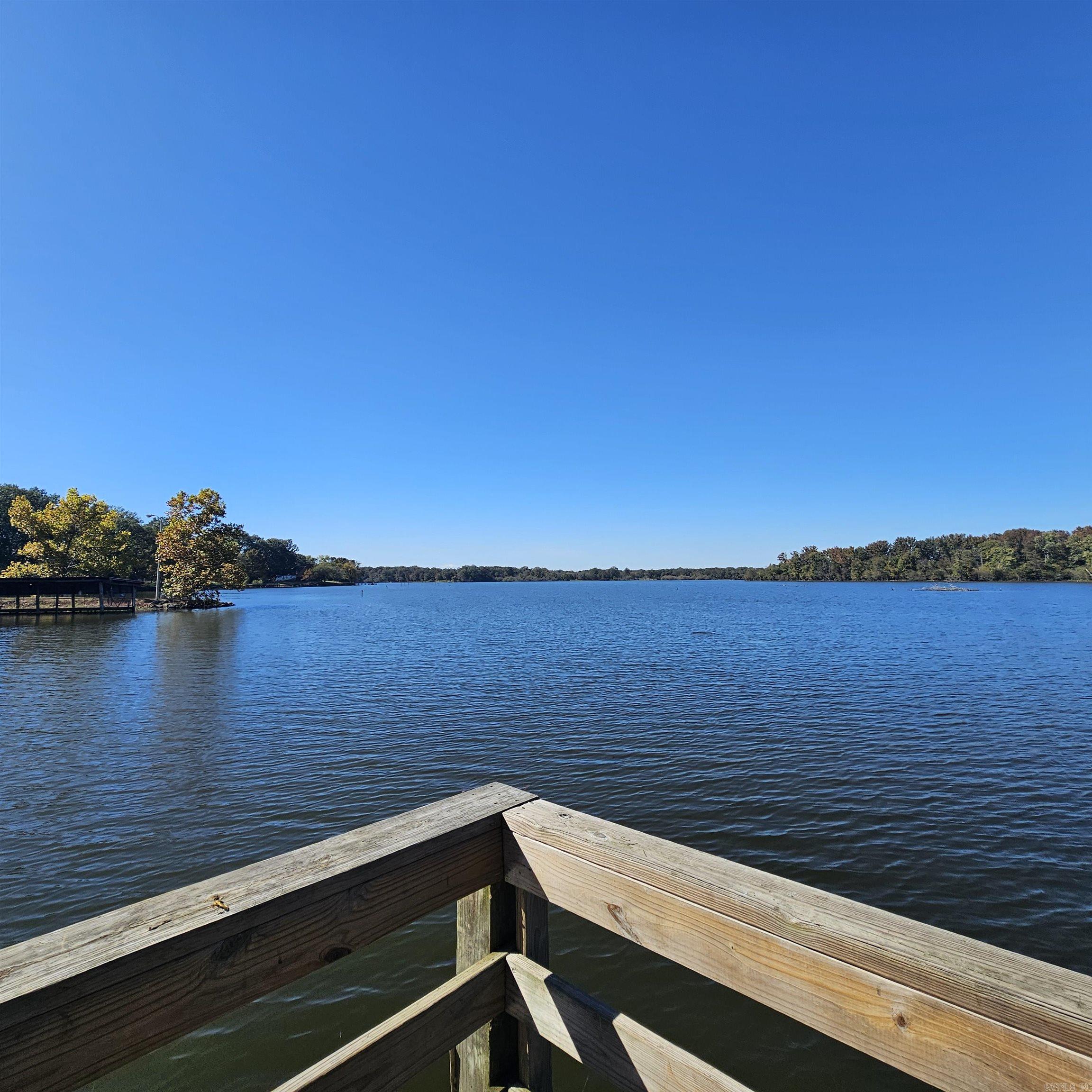 YOCUM LAKE RESORT - Residential