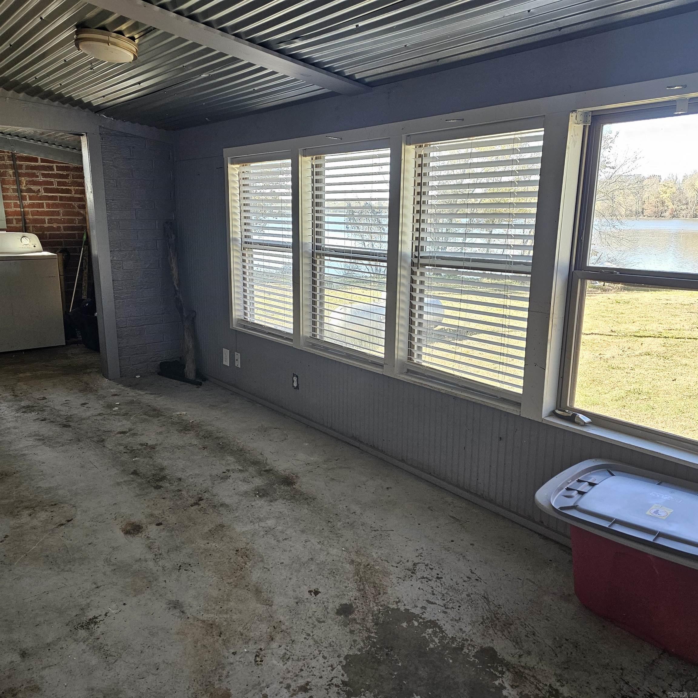 YOCUM LAKE RESORT - Residential