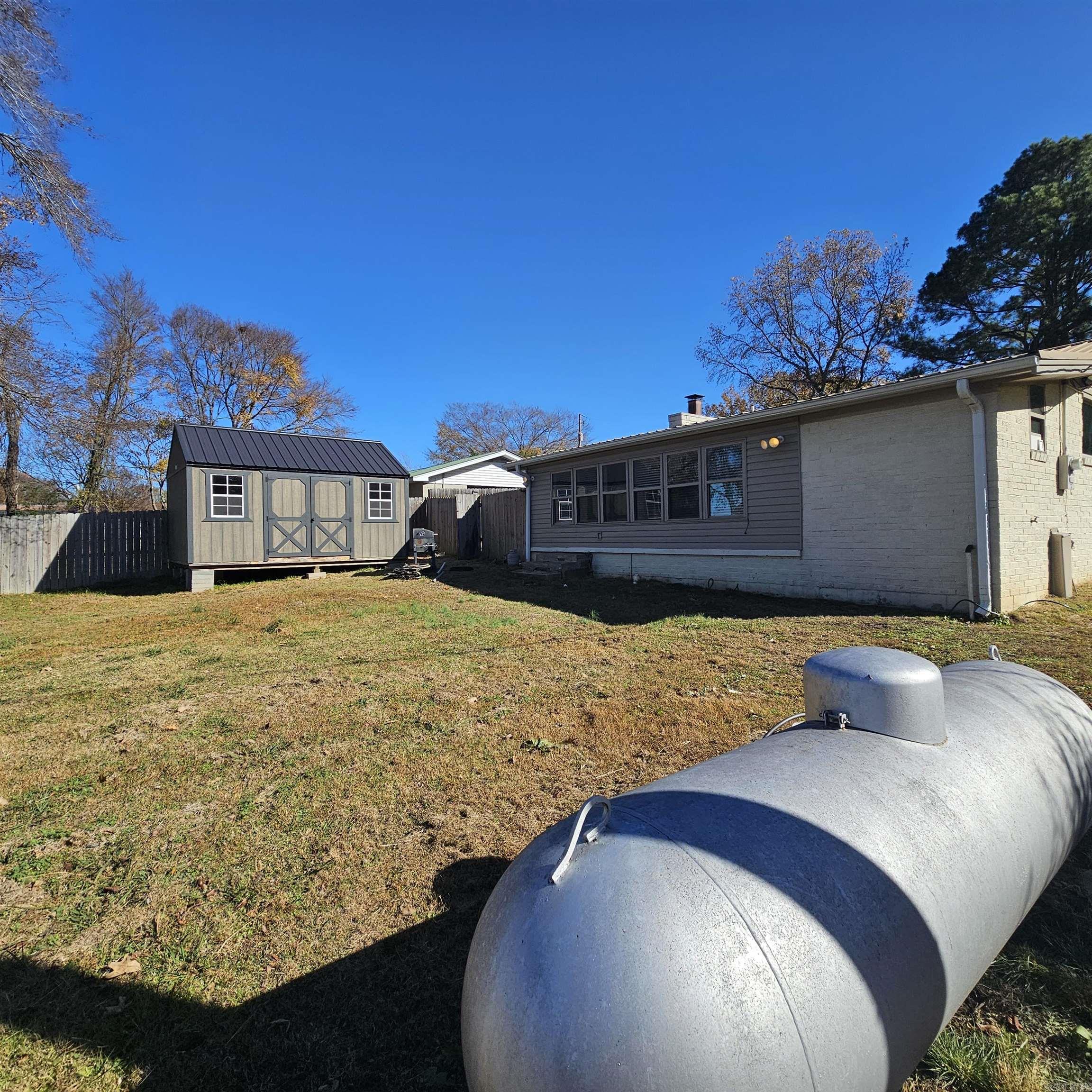 YOCUM LAKE RESORT - Residential