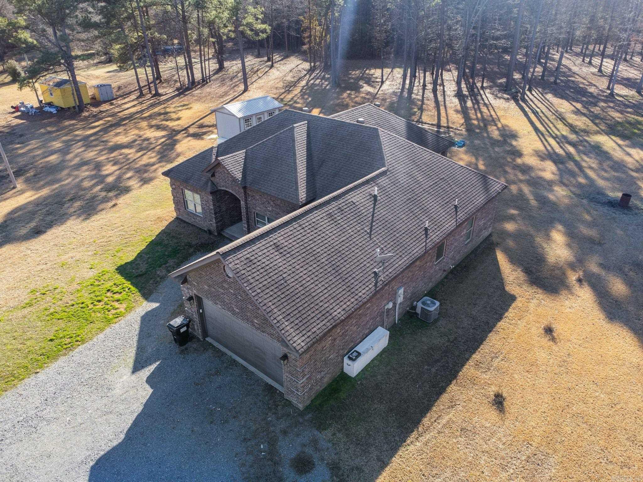 MAPLE CREEK FARMS - Residential