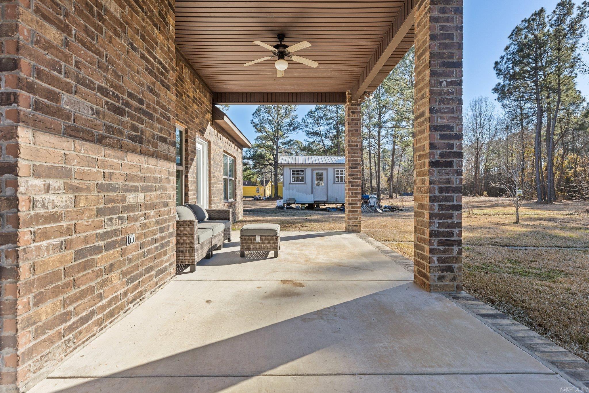 MAPLE CREEK FARMS - Residential