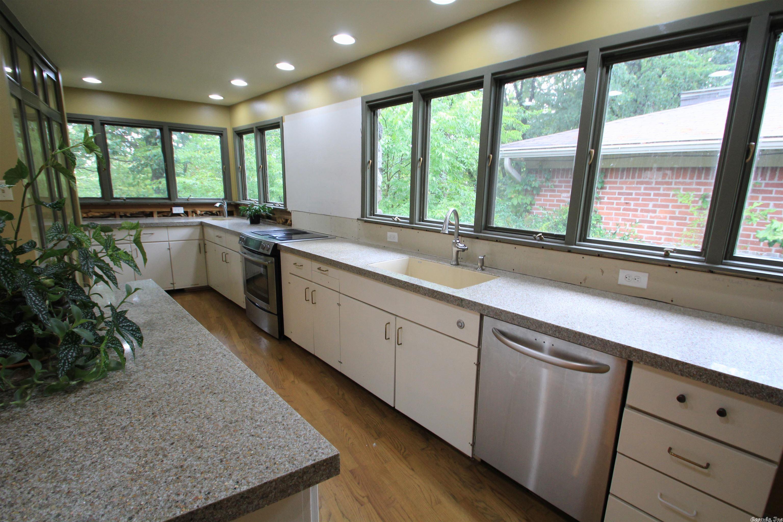 PARK HILL - Residential