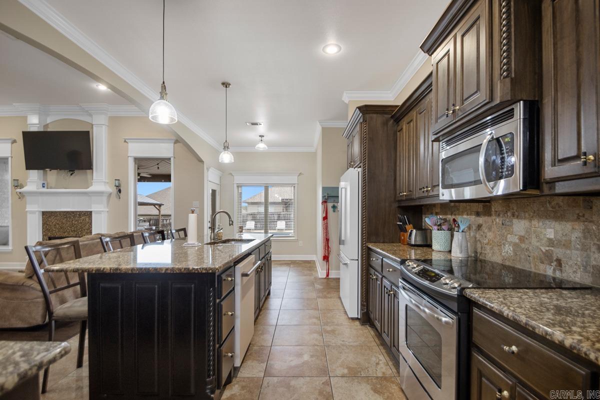 ANDRES PLACE - Residential