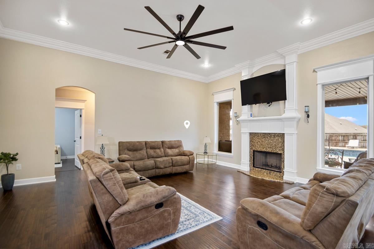 ANDRES PLACE - Residential