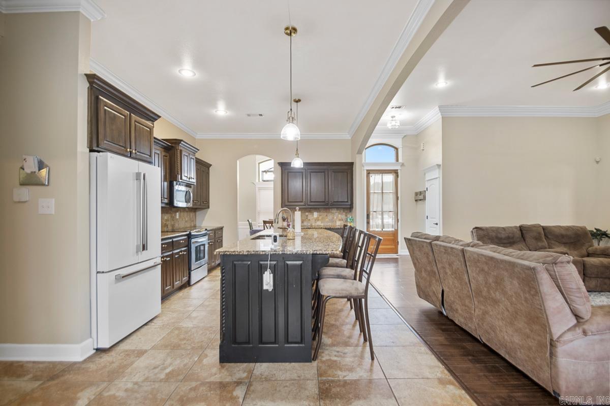 ANDRES PLACE - Residential