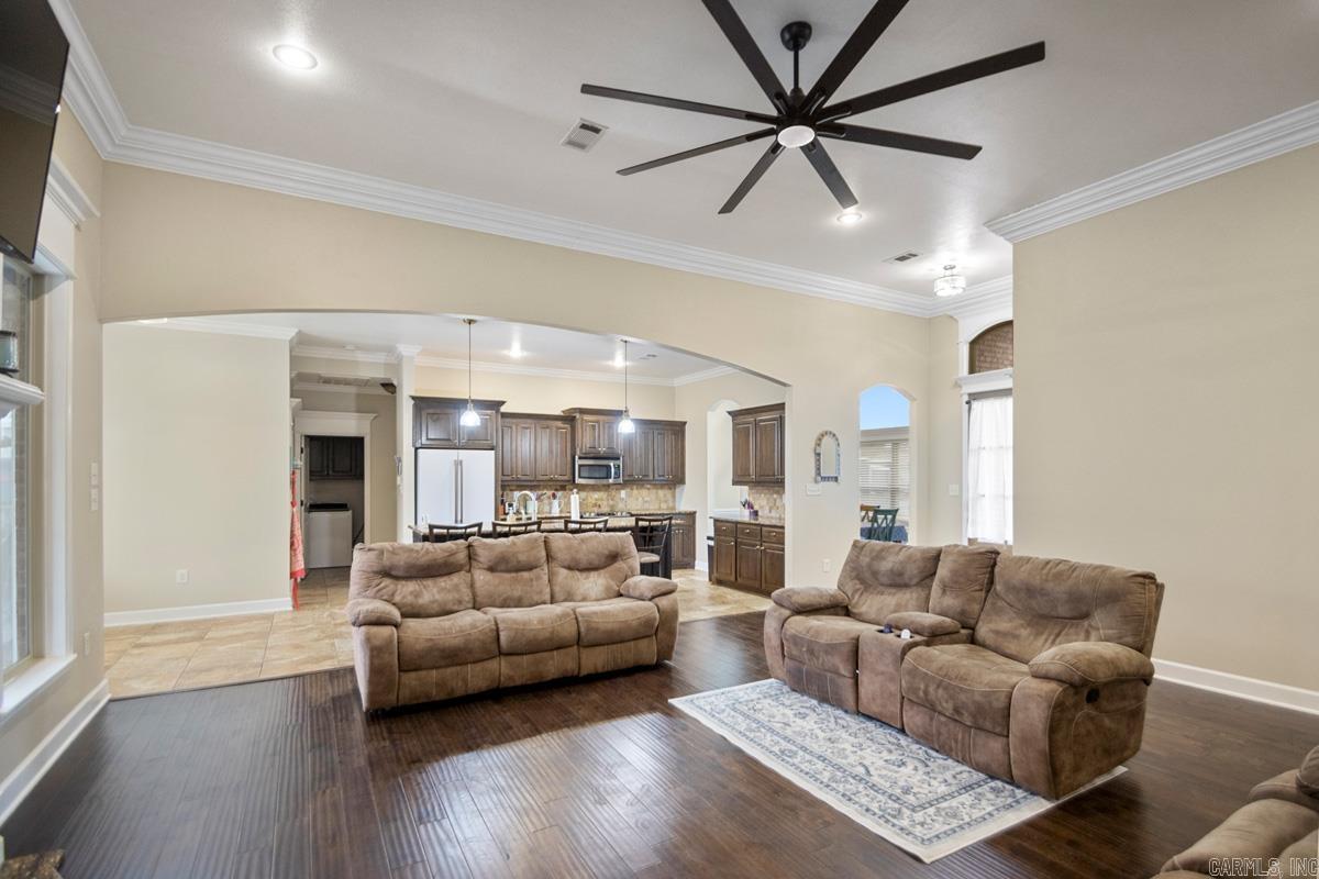 ANDRES PLACE - Residential