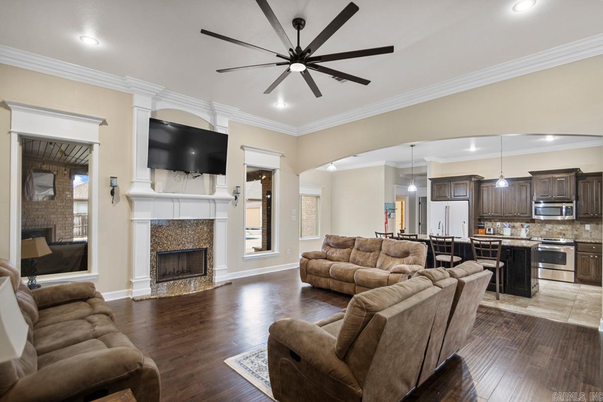 ANDRES PLACE - Residential