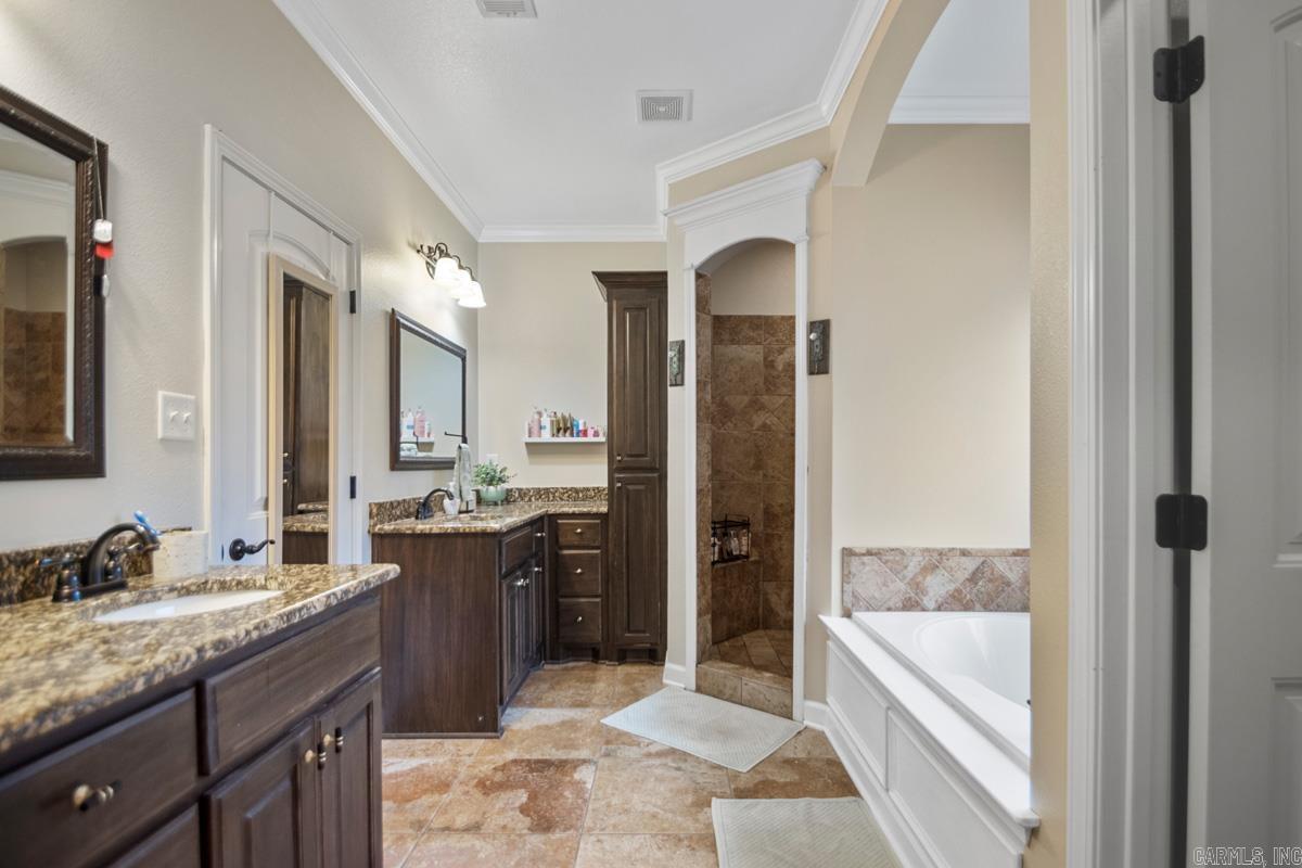 ANDRES PLACE - Residential