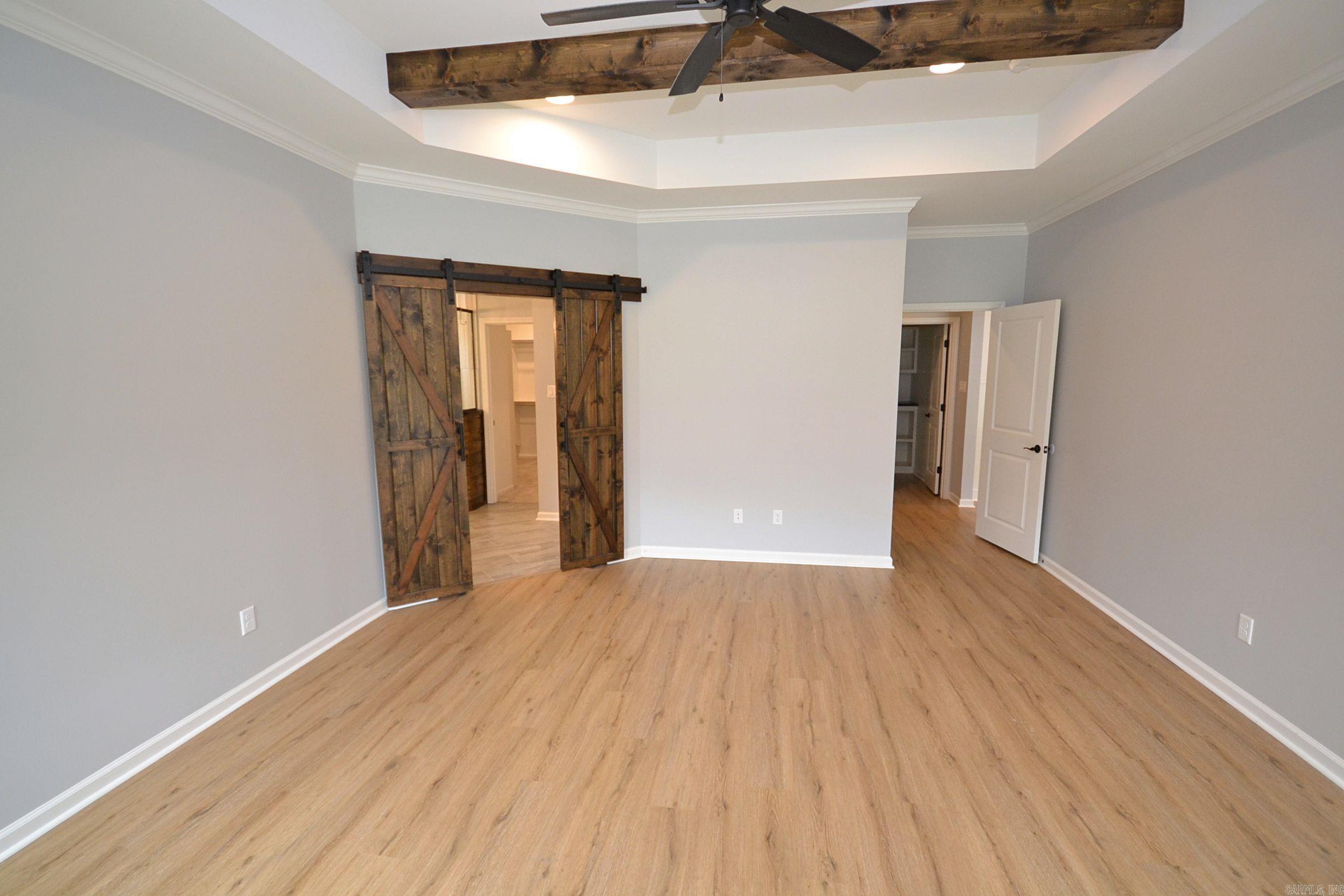 THE WOODS OF HURRICANE LAKE ESTA - Residential