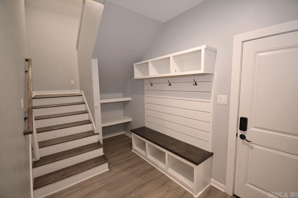 THE WOODS OF HURRICANE LAKE ESTA - Residential