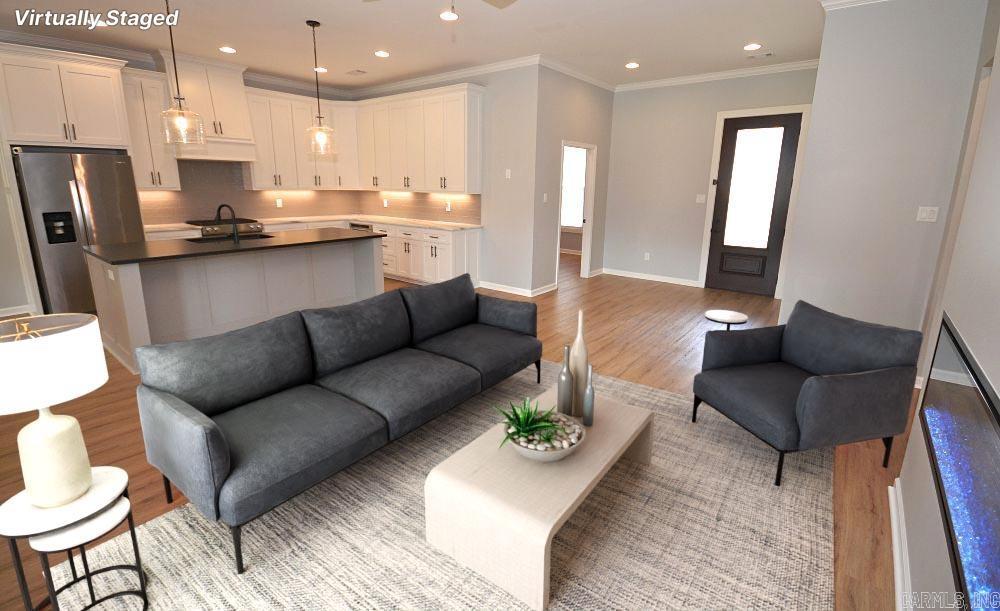 THE WOODS OF HURRICANE LAKE ESTA - Residential