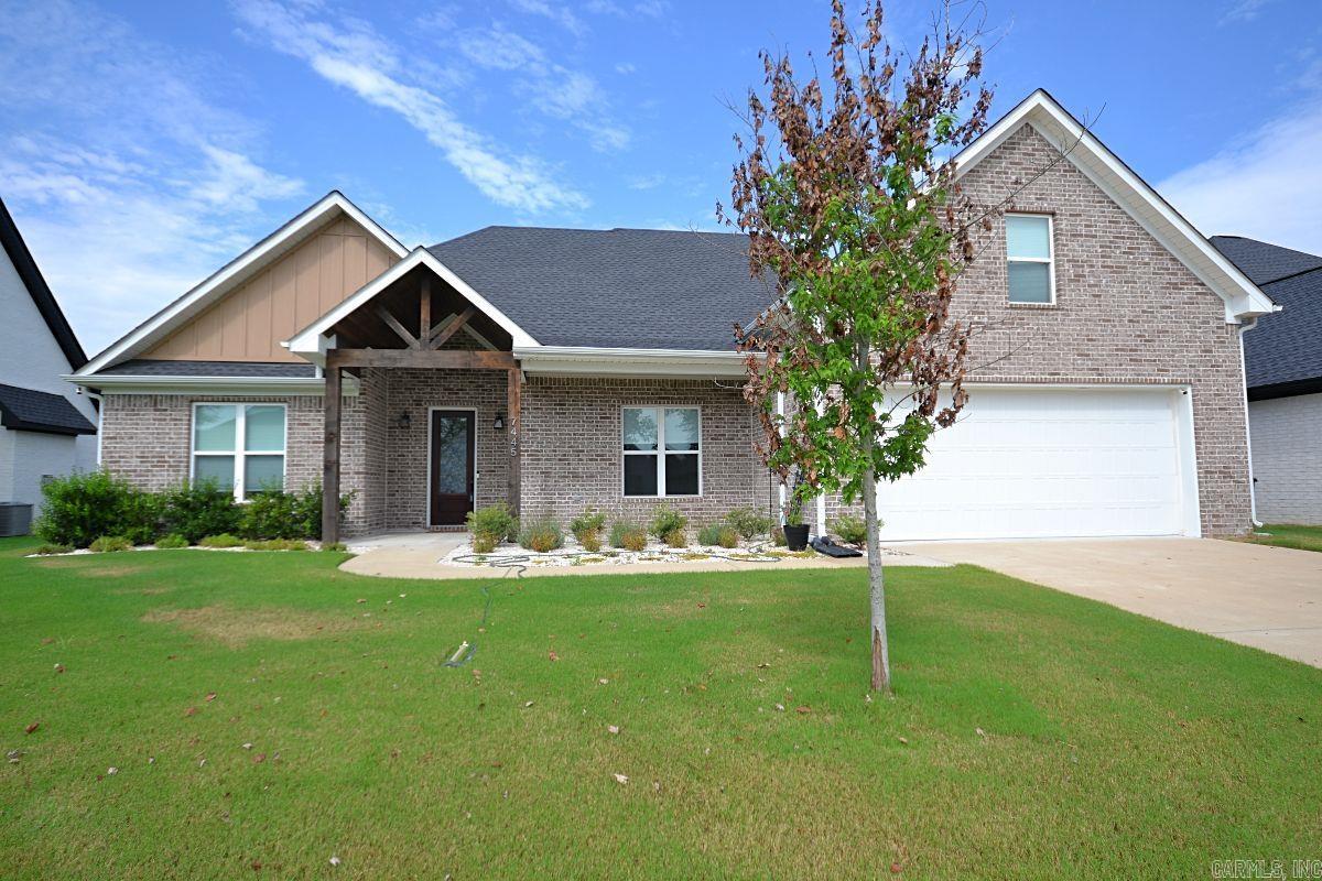 THE WOODS OF HURRICANE LAKE ESTA - Residential