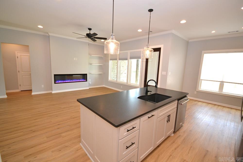 THE WOODS OF HURRICANE LAKE ESTA - Residential