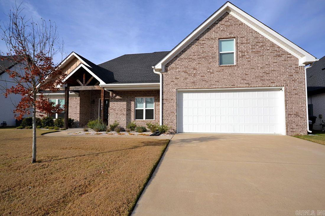 THE WOODS OF HURRICANE LAKE ESTA - Residential