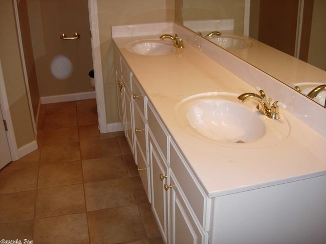 CHENAL VALLEY CHENAL CIRCLE - Residential